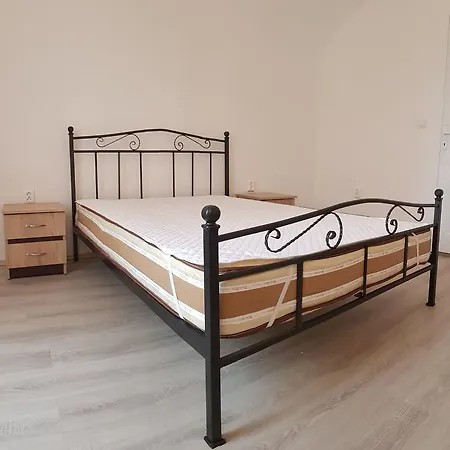 Second Apartament *